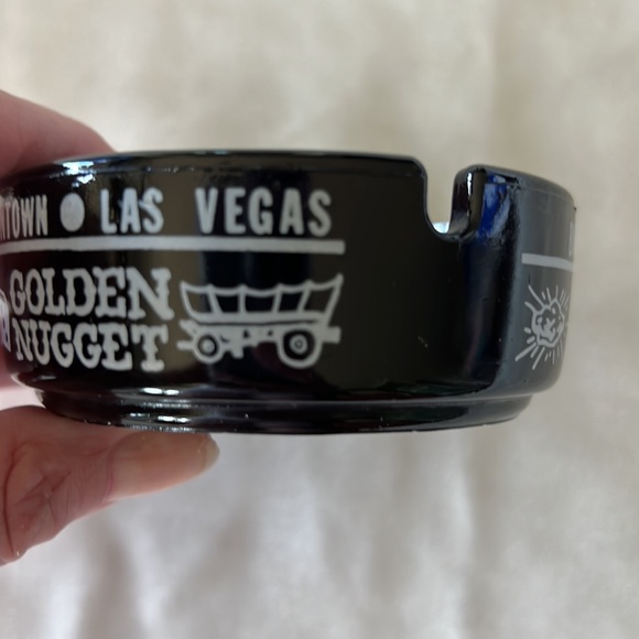 Vintage Golden Nugget Las Vegas Ashtray - Picture 3 of 7